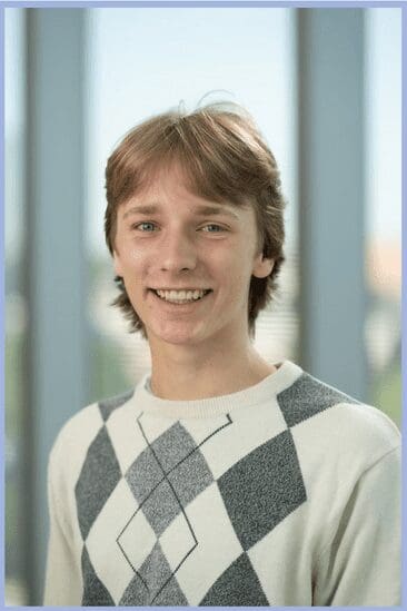 Harrison Rhoades